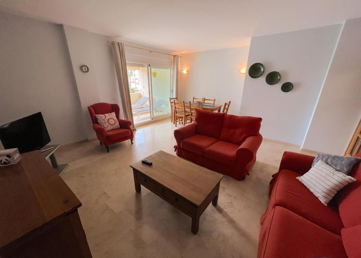 3 Bed Las Petunias, San Pedro Marbellac Extérieur photo